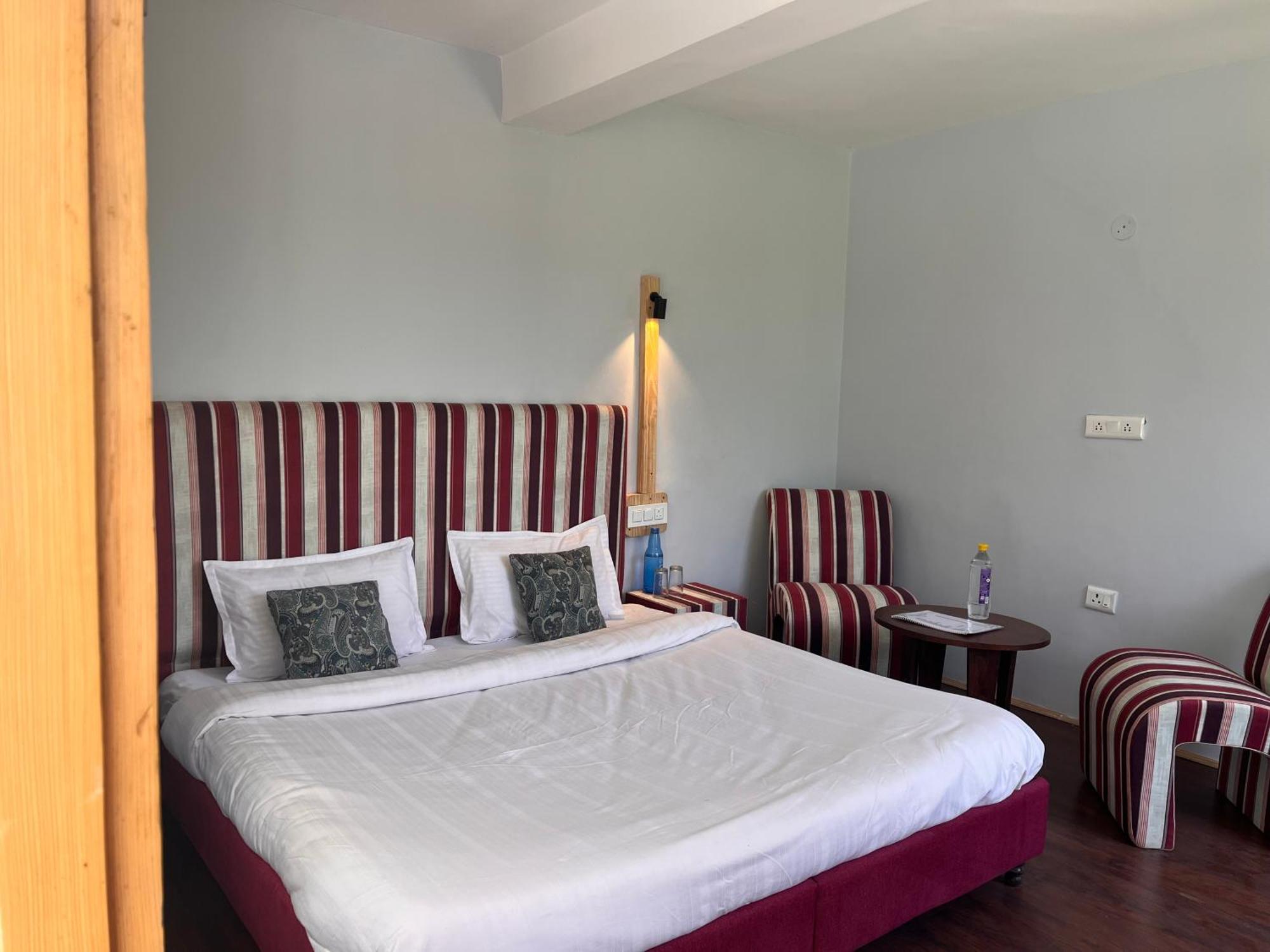 Hotel English Rose, #Personal Parking, #Petfriendly, #Garden, #Bonfire Under The Stars Manali  Exterior photo